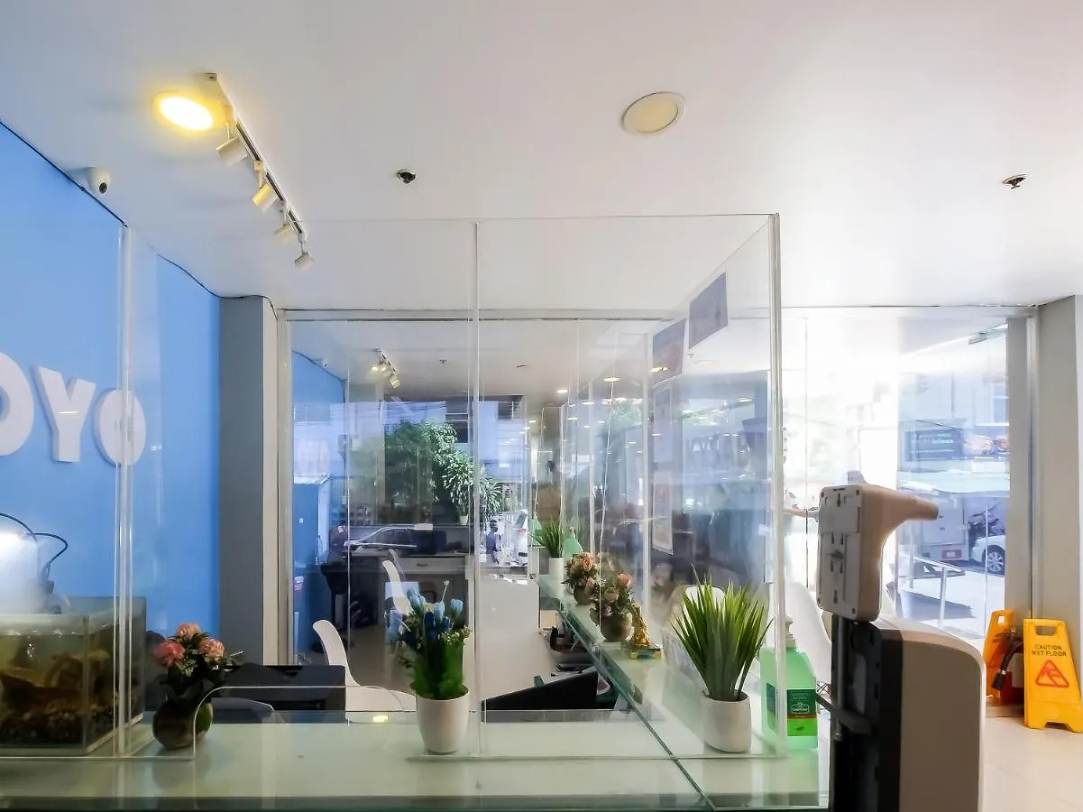 Vaccinated Staff - Oyo 837 Kysabel Hotel Paco 3*,  필리핀