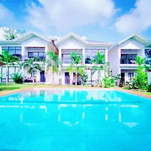 tana-mysterious-garden.hotelspanglao.com/